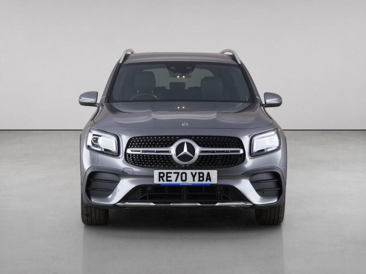 Mercedes-Benz GLB thumbnail Front