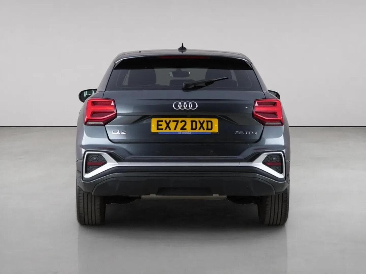 Audi Q2 thumbnail Rear