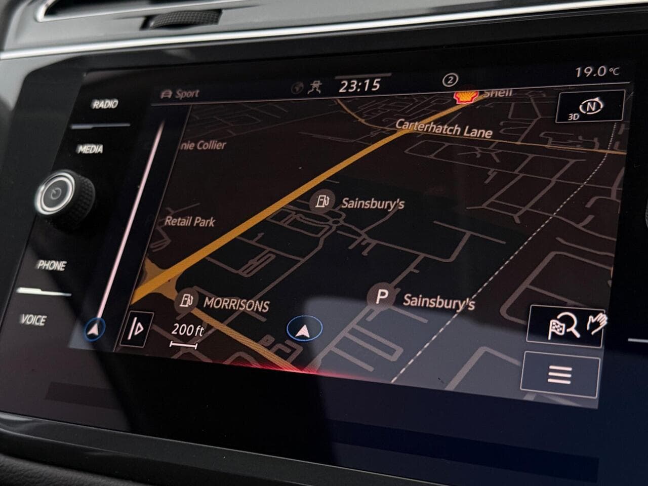 Volkswagen Tiguan Allspace thumbnail Infotainment System