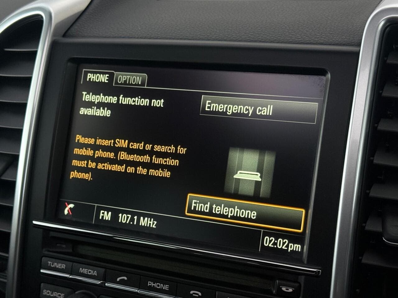 Porsche Cayenne thumbnail Infotainment System