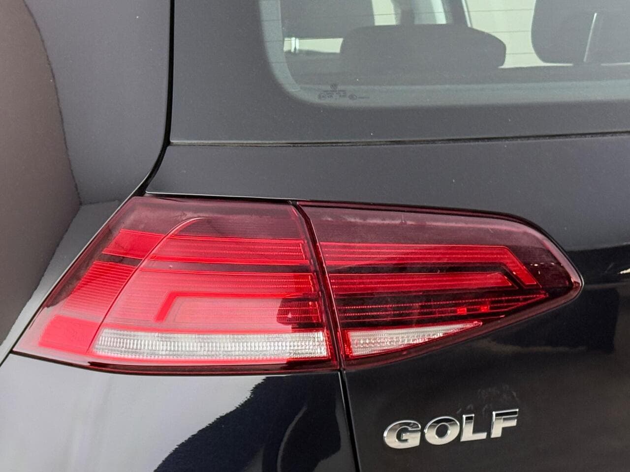 Volkswagen Golf thumbnail Lights Rear