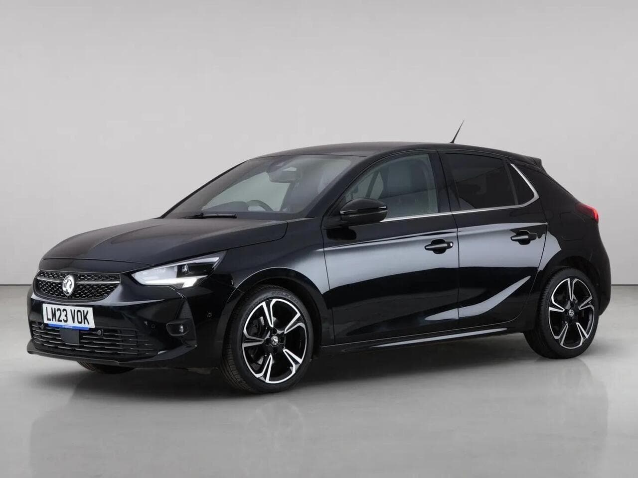 Vauxhall Corsa thumbnail Front Left
