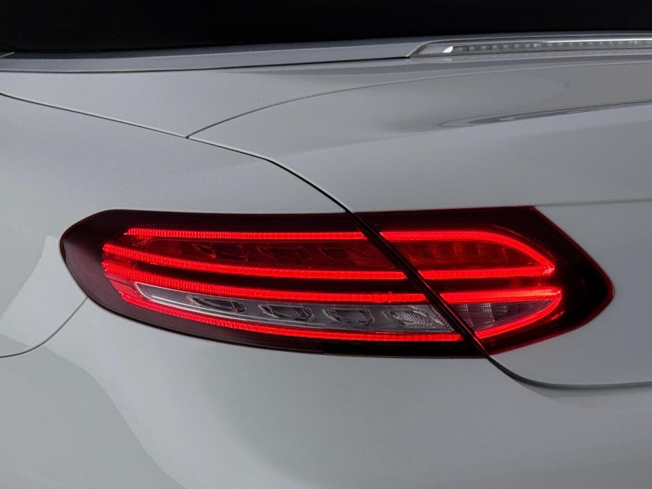 Mercedes-Benz C Class thumbnail Lights Rear