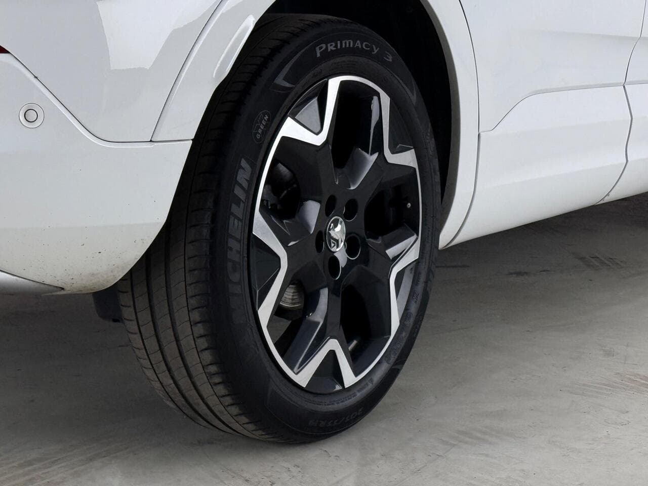 Vauxhall Grandland thumbnail Wheel