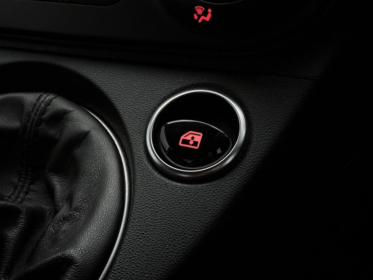 Abarth 595 thumbnail Misc Controls