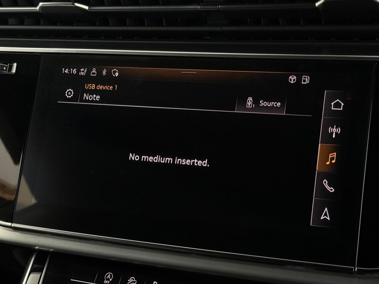 Audi Q8 thumbnail Infotainment System