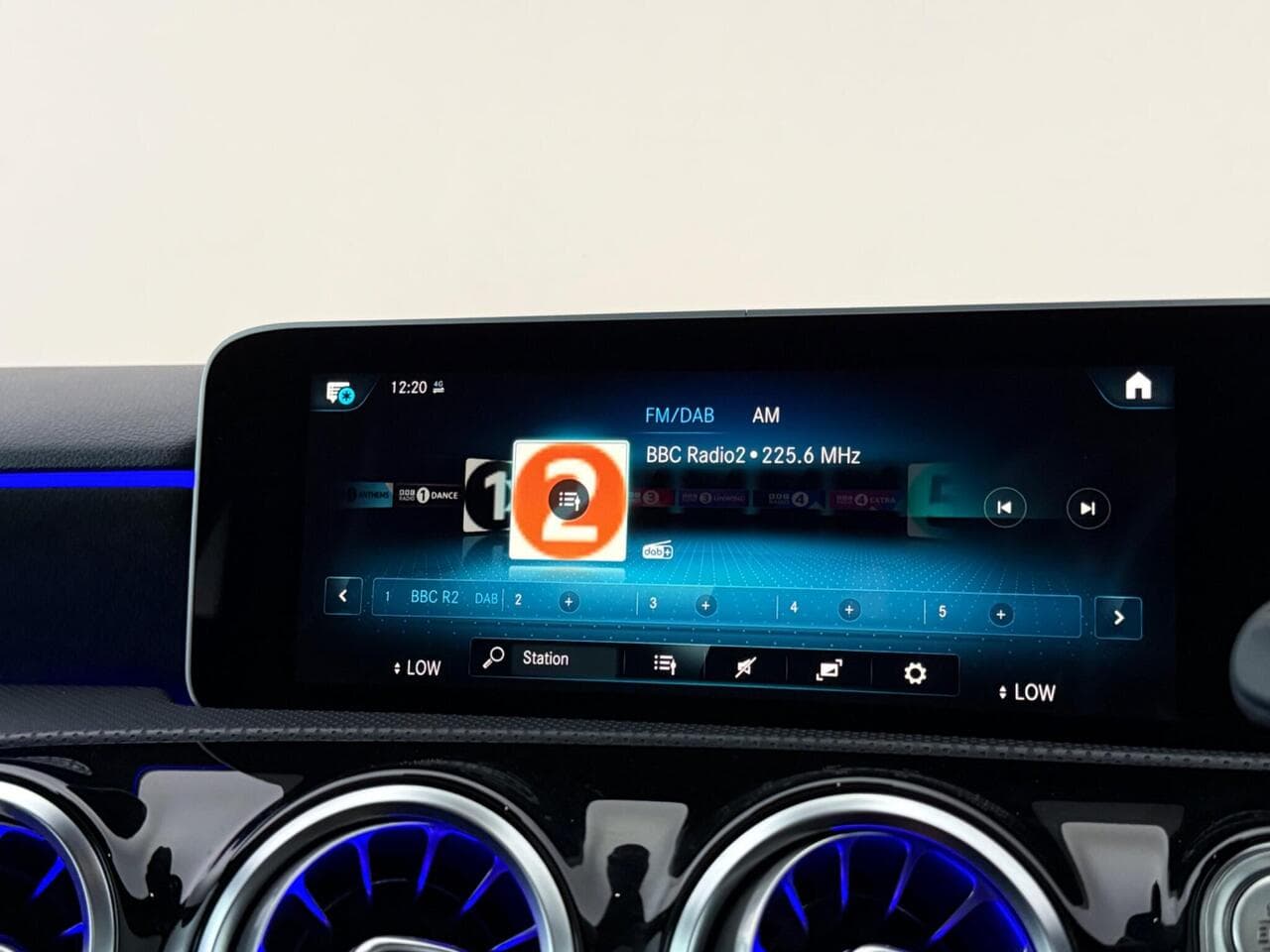 Mercedes-Benz A Class thumbnail Infotainment System