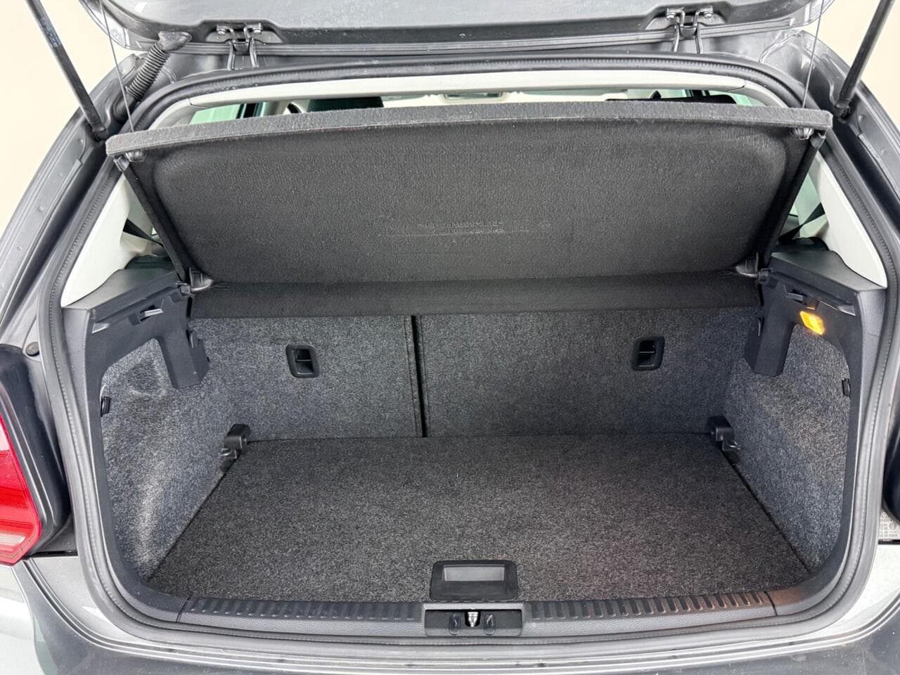 Volkswagen Polo thumbnail Boot
