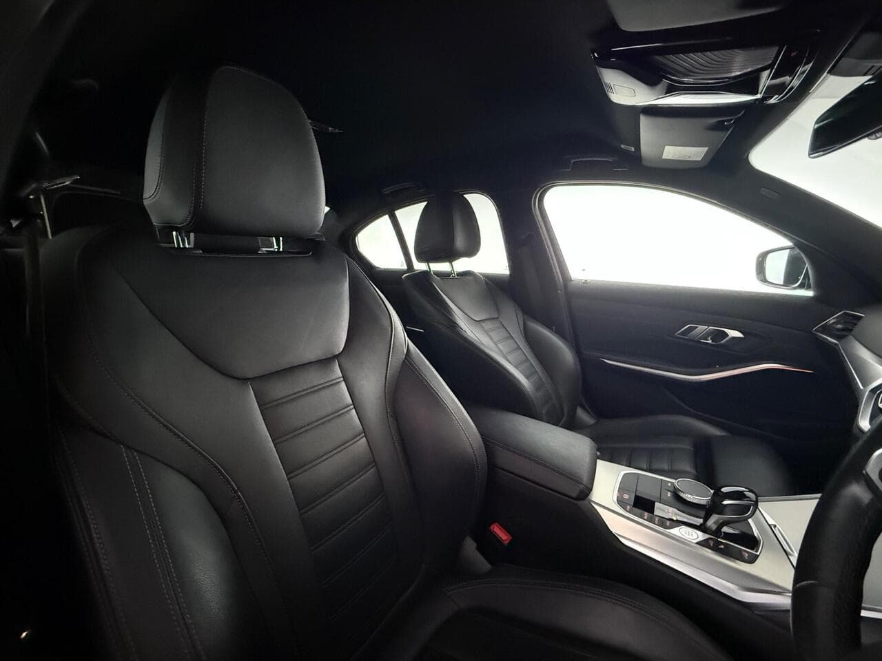 BMW 3 Series thumbnail Seat Driver