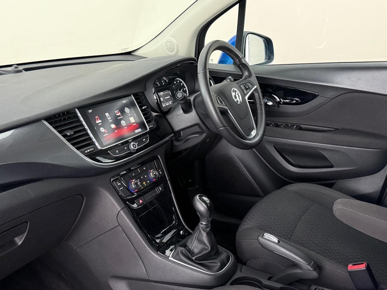Vauxhall Mokka X thumbnail Interior Front