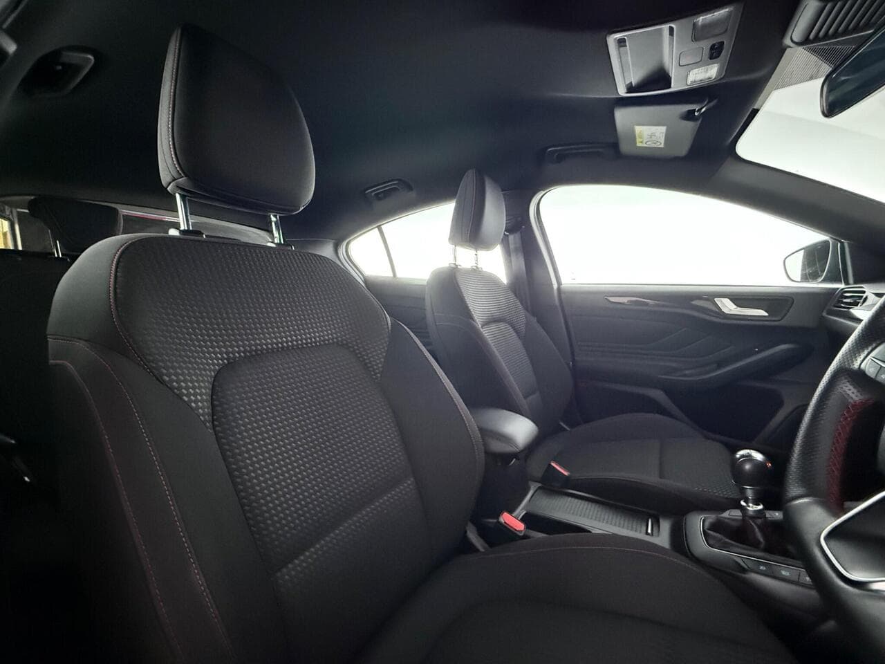 Ford Focus thumbnail Seat Driver