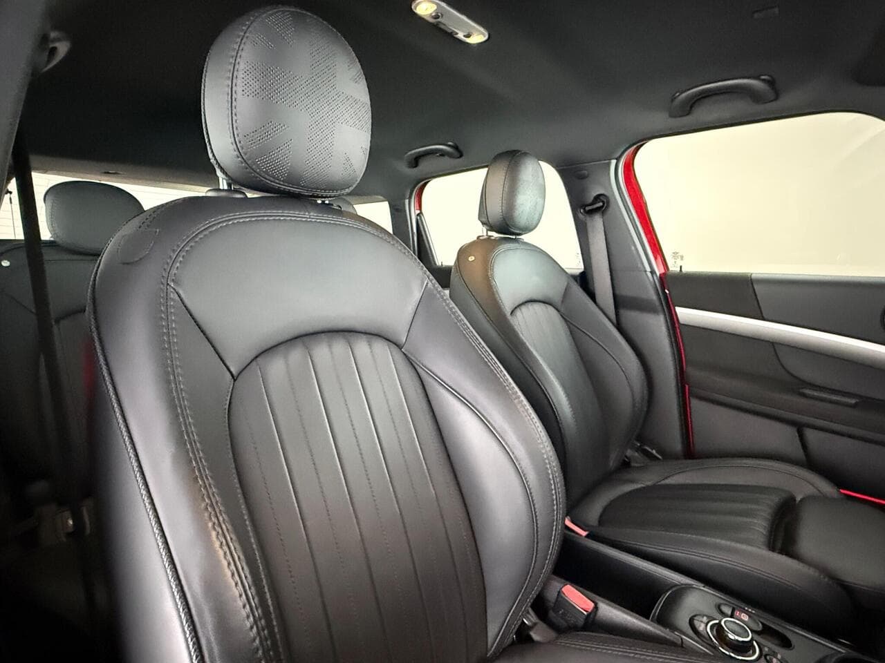 MINI Countryman thumbnail Seat Driver