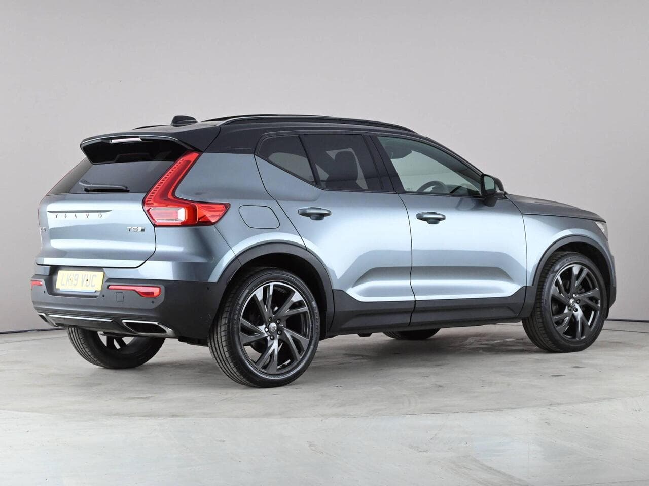 Volvo XC40 thumbnail Inconclusive