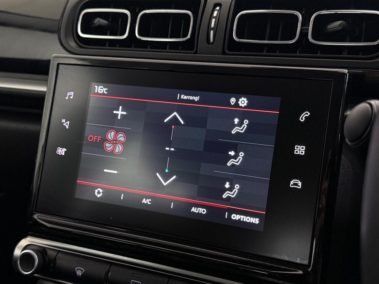 Citroen C3 thumbnail Infotainment System