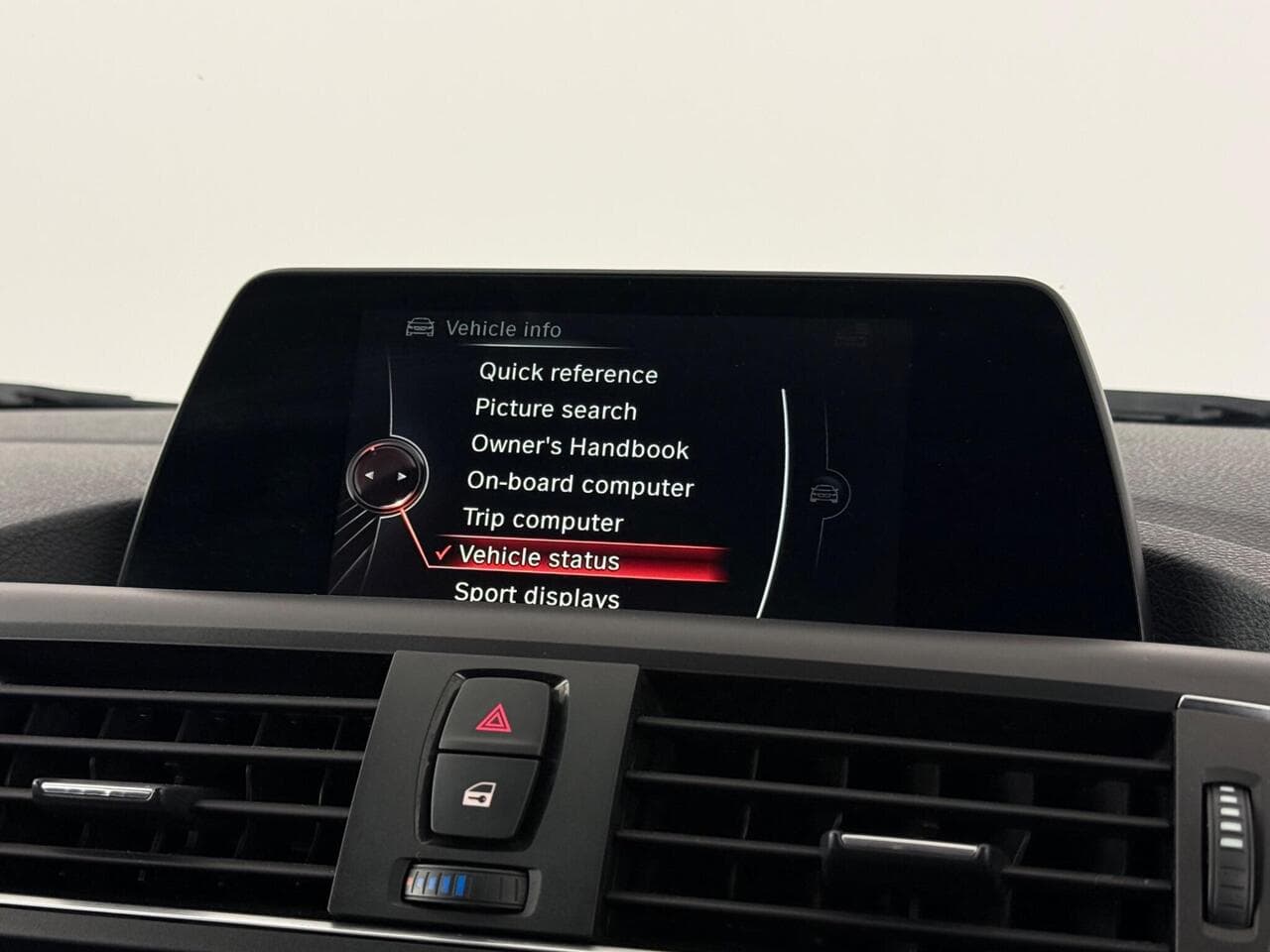BMW 2 Series thumbnail Infotainment System
