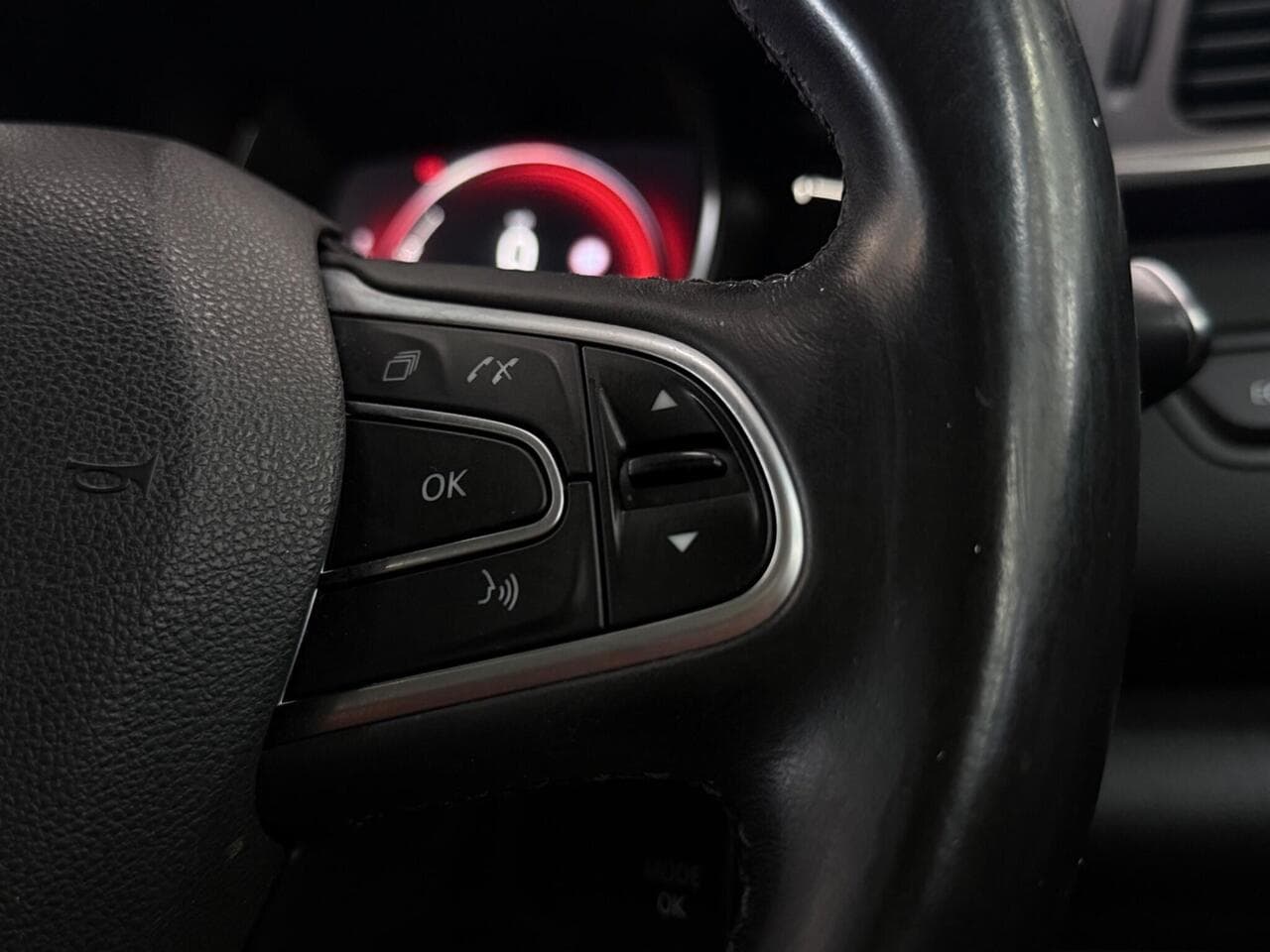 Renault Kadjar thumbnail Misc Controls