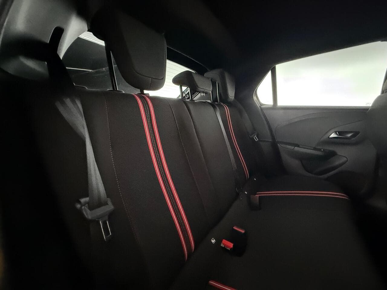 Vauxhall Corsa thumbnail Seats Rear