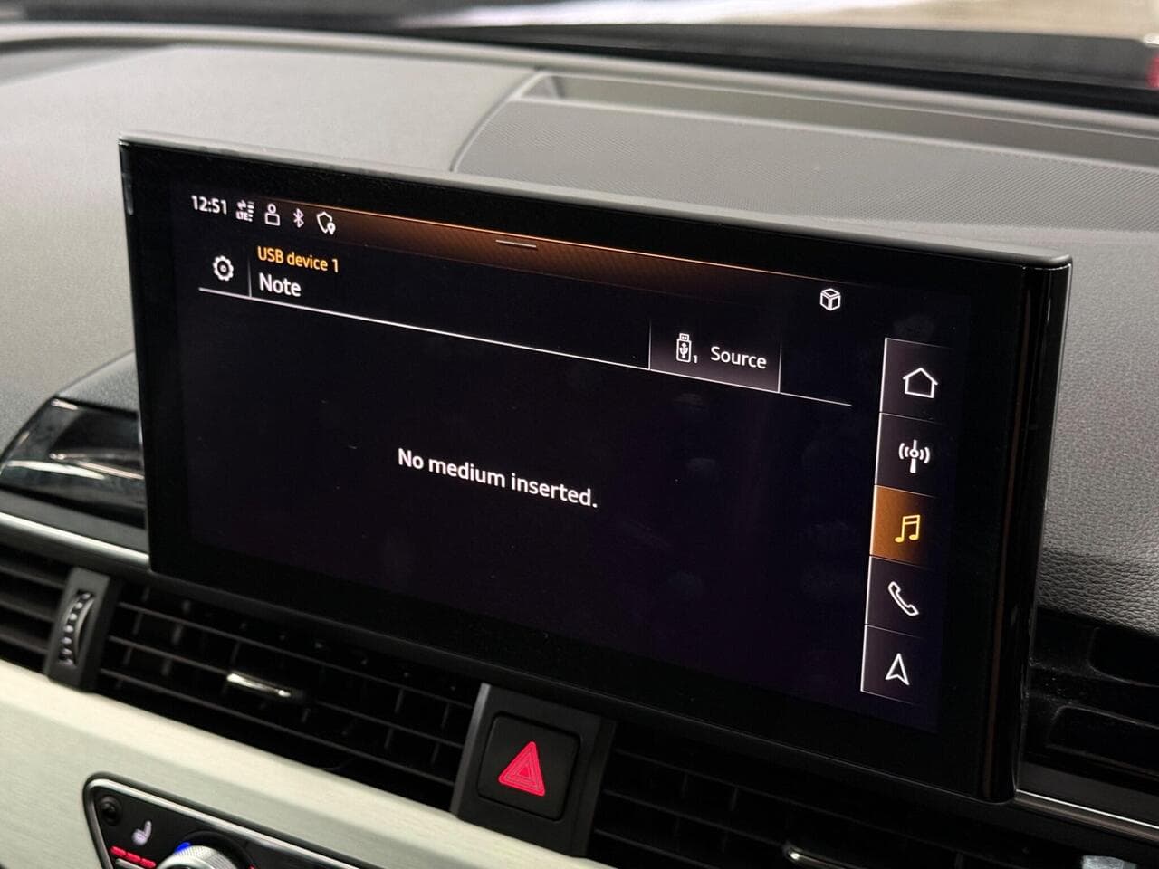 Audi A4 thumbnail Infotainment System