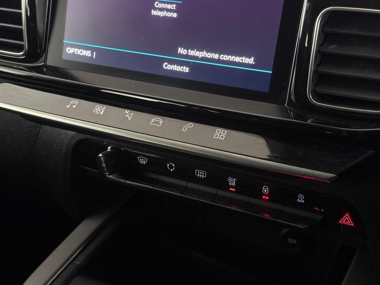 Citroen C5 Aircross thumbnail Infotainment System
