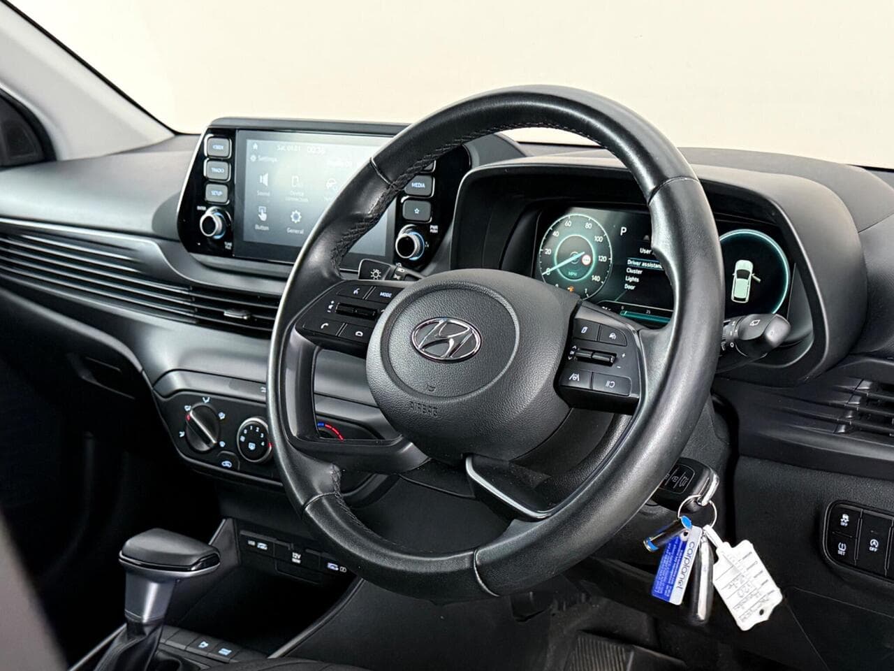 Hyundai i20 thumbnail Steering Wheel