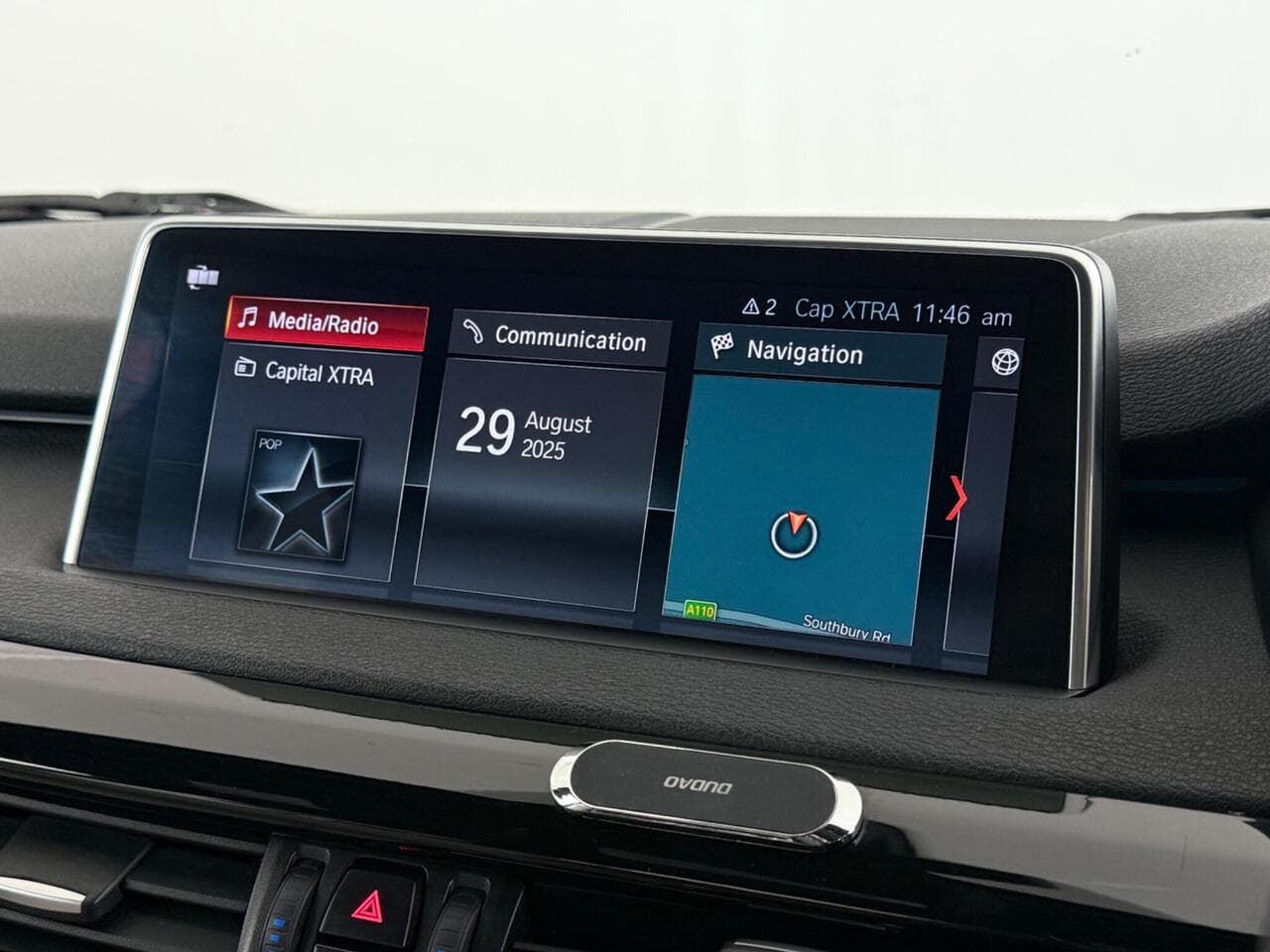 BMW X5 thumbnail Infotainment System
