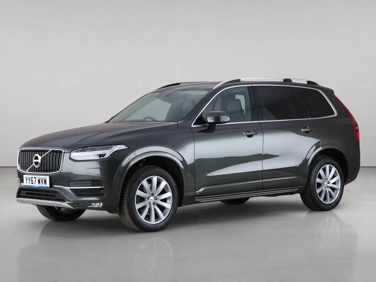 Volvo XC90 thumbnail Front Left