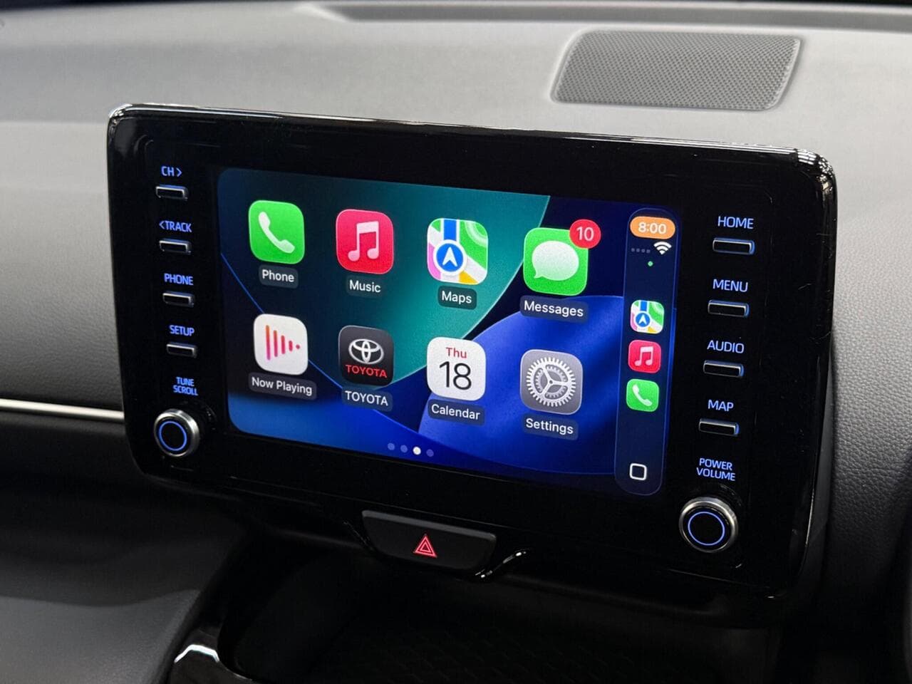 Toyota Yaris Cross thumbnail Infotainment System