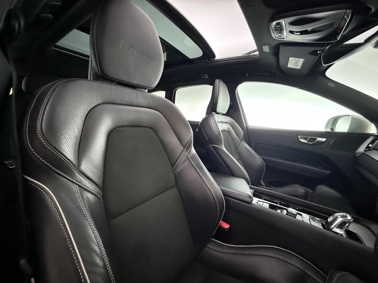 Volvo XC60 thumbnail Seat Driver