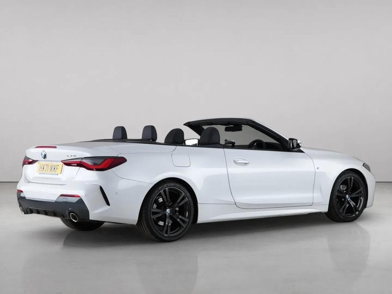 BMW 4 Series thumbnail Rear Right