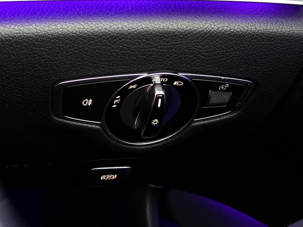 Mercedes-Benz E Class thumbnail Misc Controls