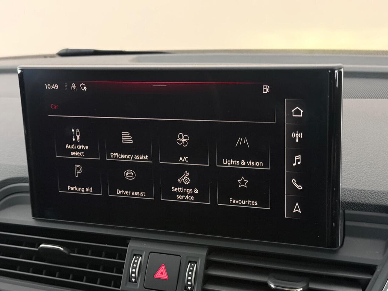 Audi Q5 thumbnail Infotainment System