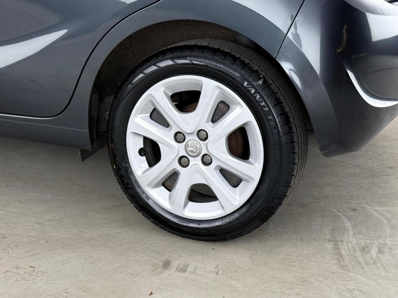 Vauxhall Viva thumbnail Wheel