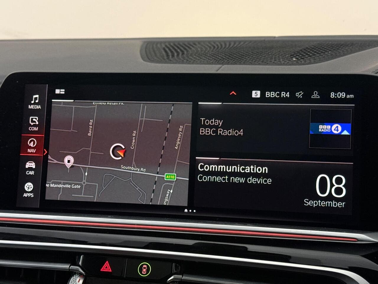 BMW X7 thumbnail Infotainment System