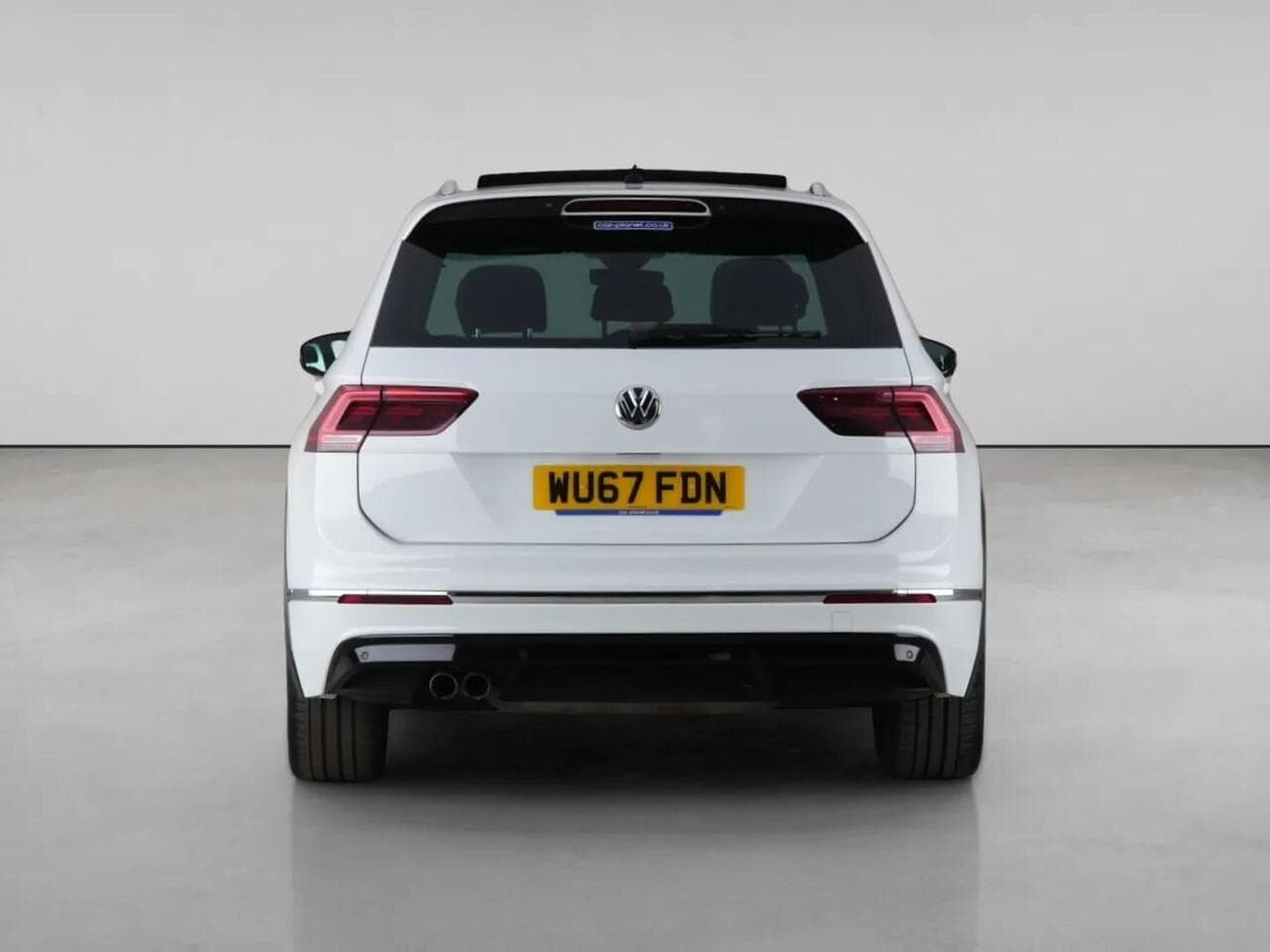 Volkswagen Tiguan thumbnail Rear
