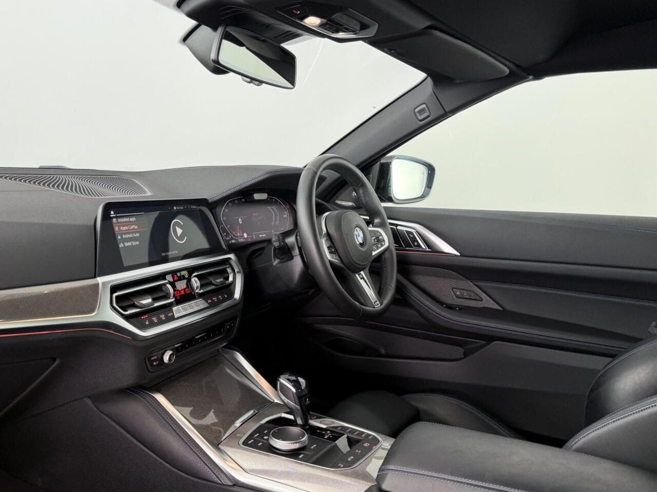 BMW 4 Series thumbnail Interior Front