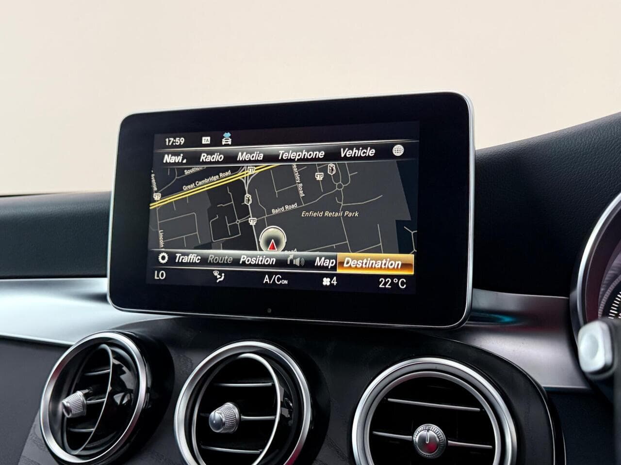 Mercedes-Benz GLC thumbnail Infotainment System