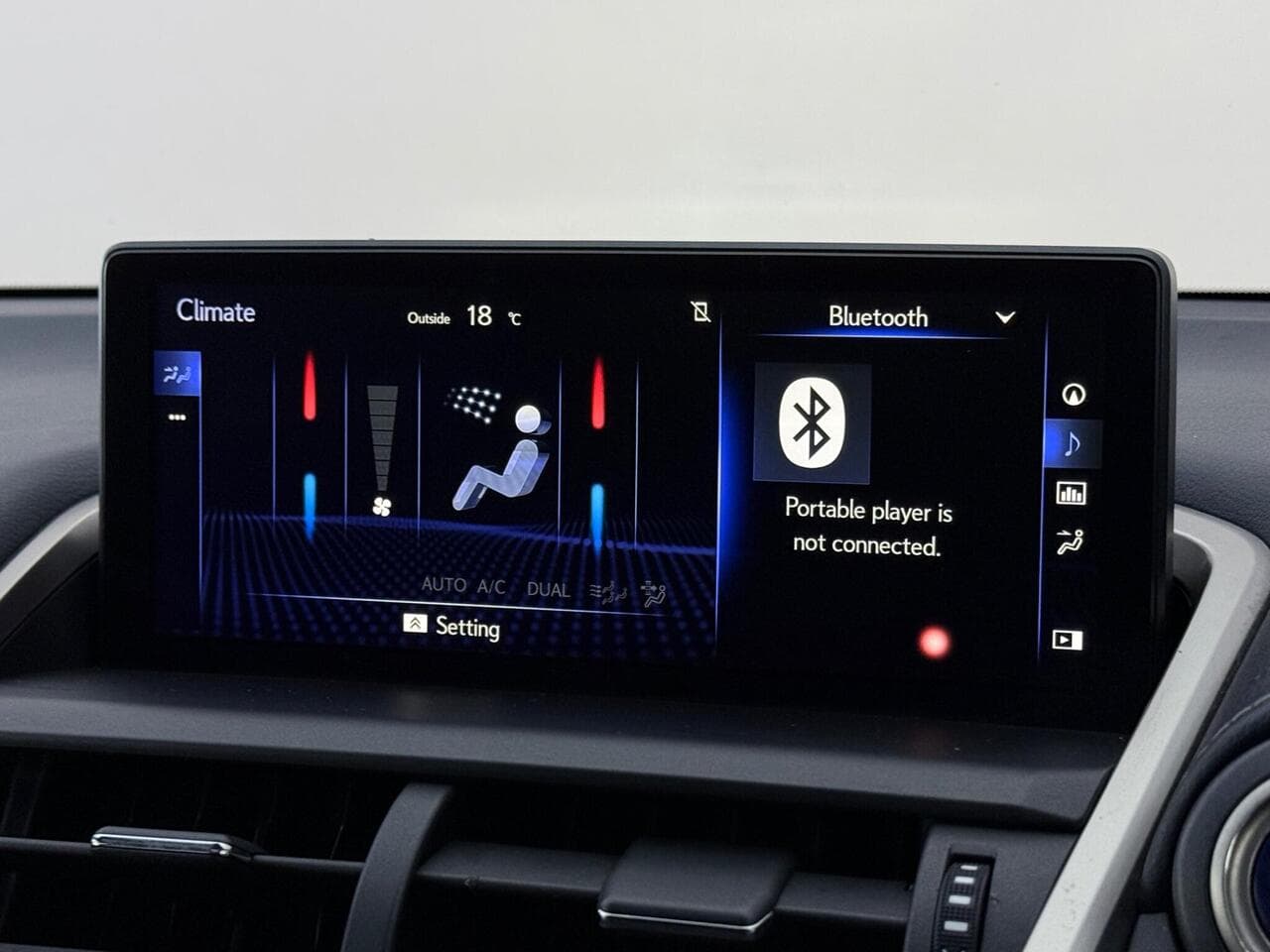 Lexus NX thumbnail Infotainment System