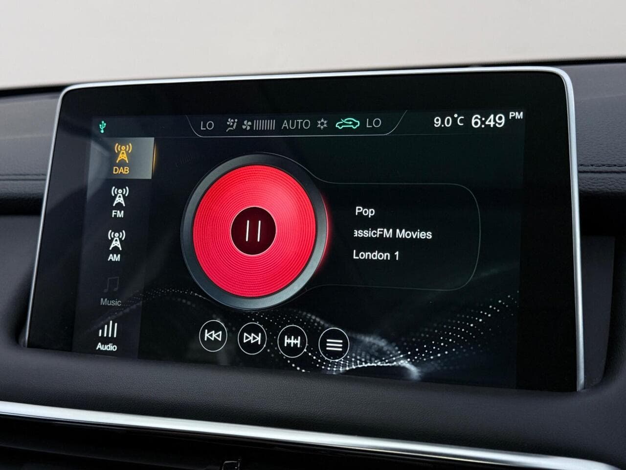 MG MG HS thumbnail Infotainment System