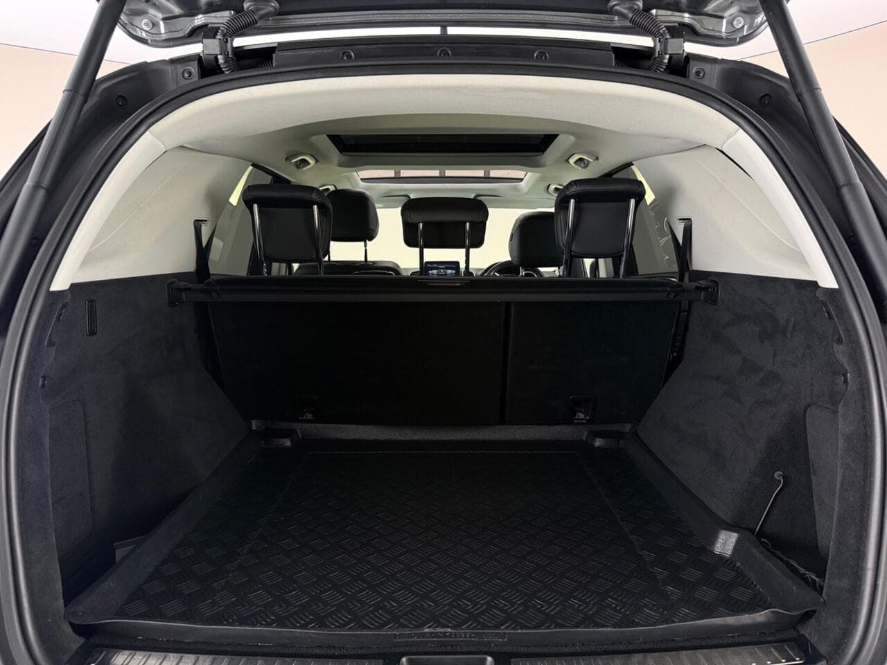 Mercedes-Benz GLE thumbnail Boot