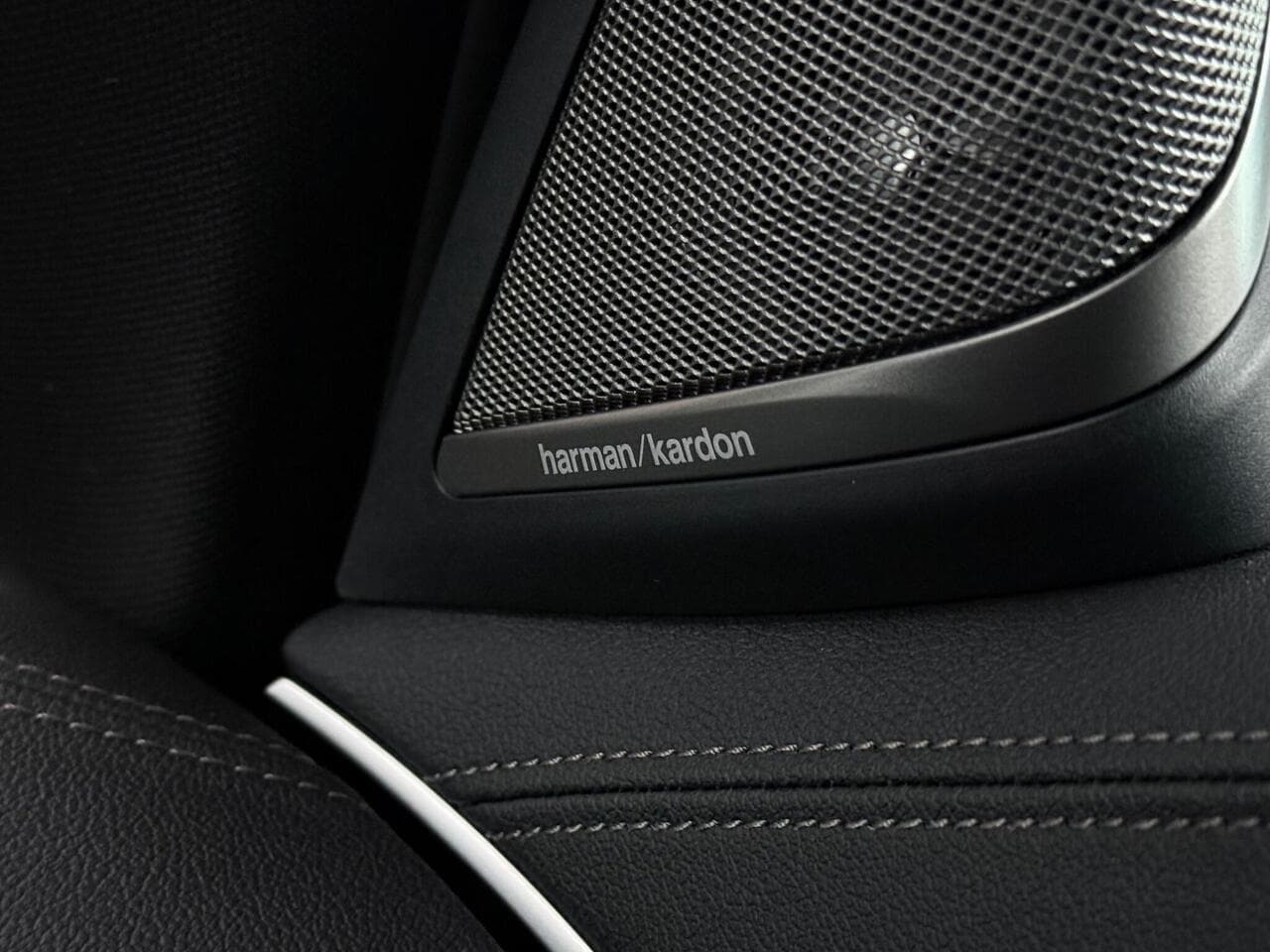 BMW 5 Series thumbnail Misc Controls