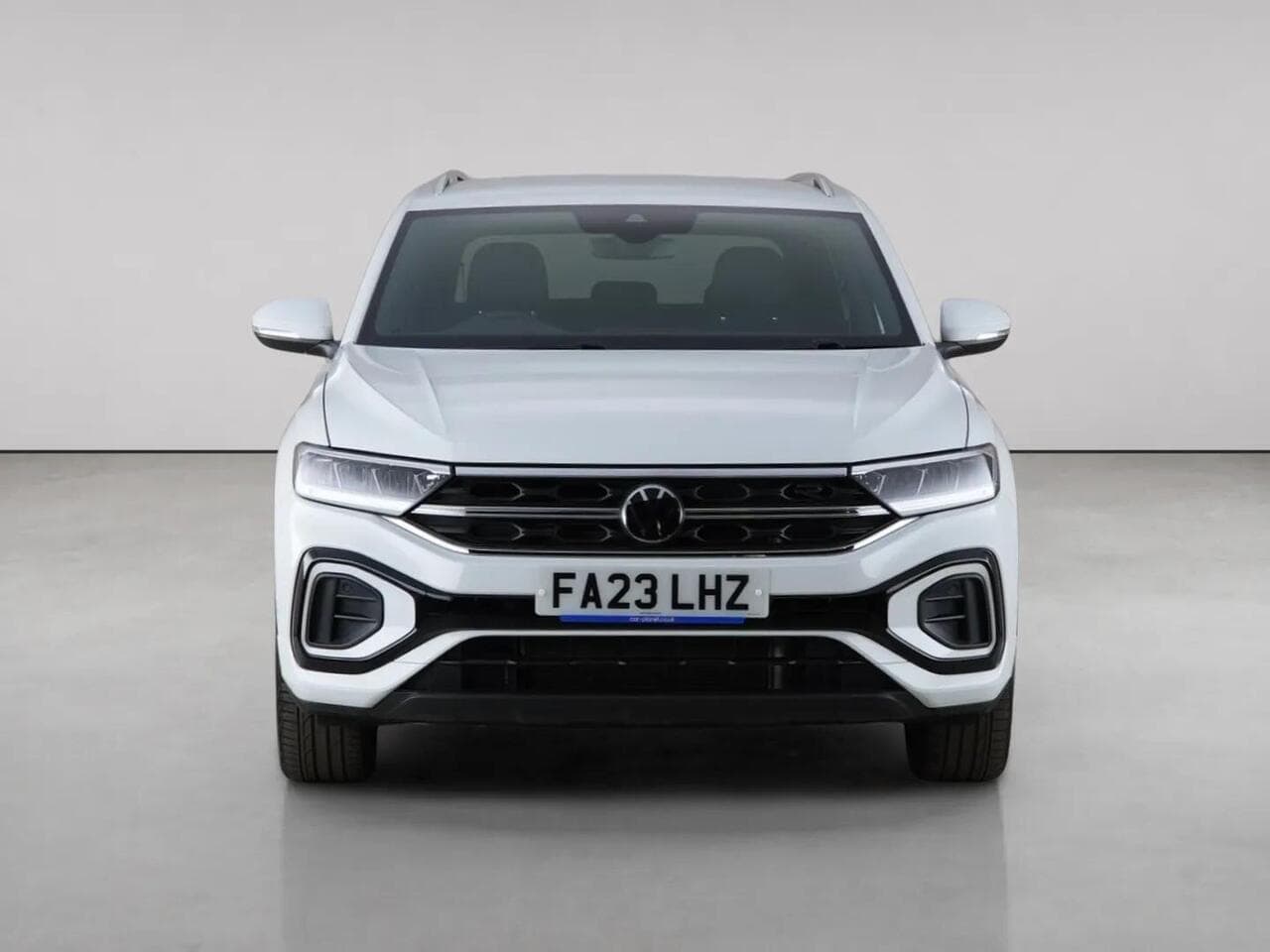 Volkswagen T-Roc thumbnail Front