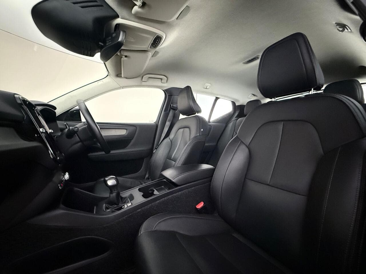Volvo XC40 thumbnail Seat Front Passenger