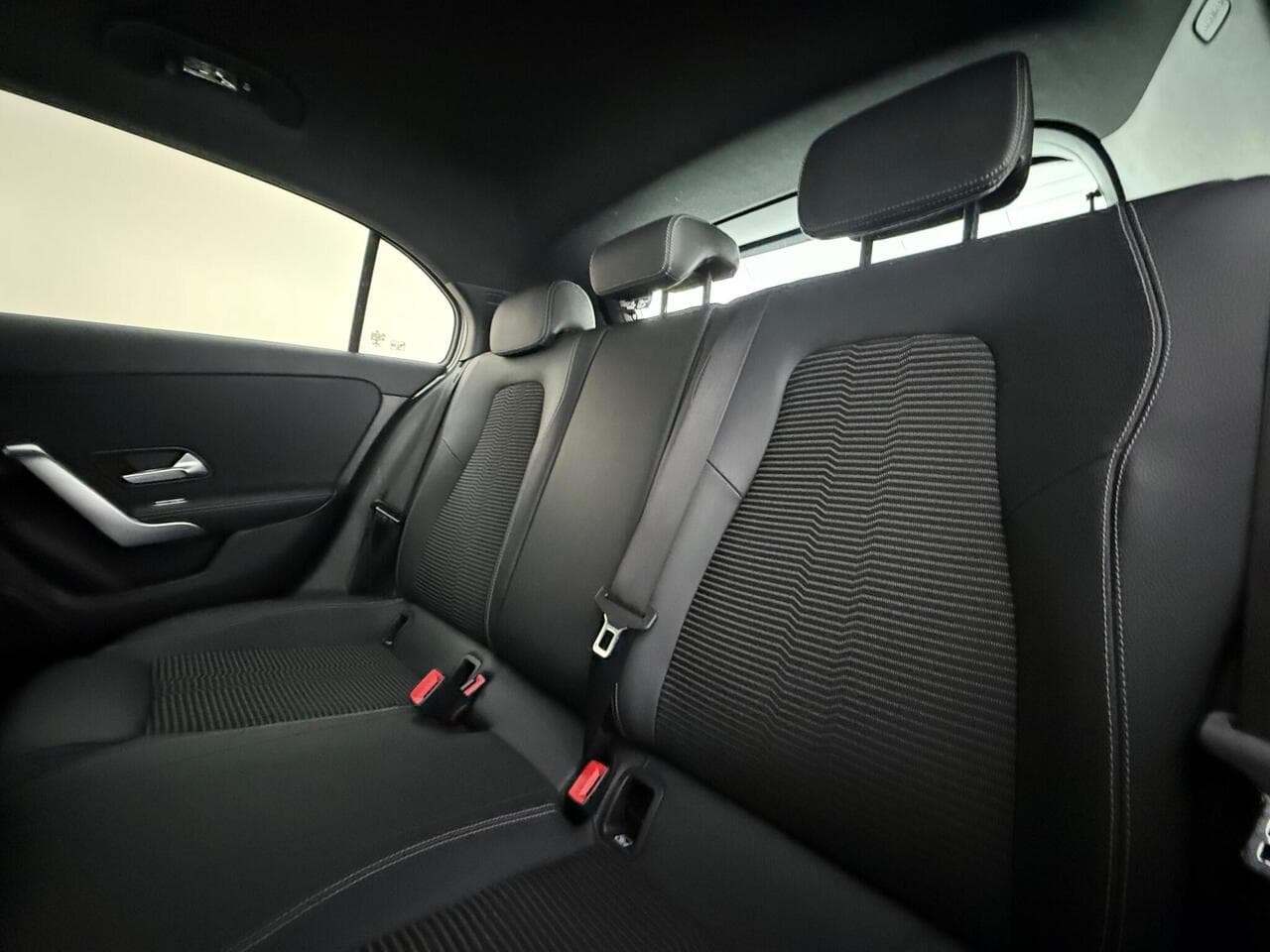 Mercedes-Benz A Class thumbnail Seats Rear