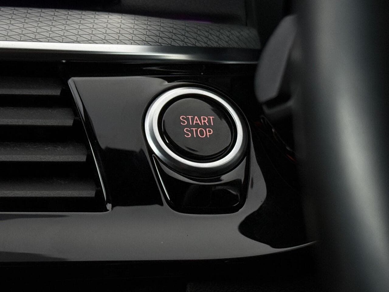 BMW 5 Series thumbnail Misc Controls
