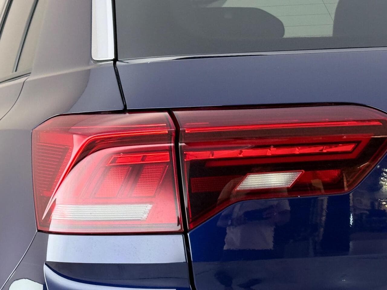 Volkswagen T-Roc thumbnail Lights Rear