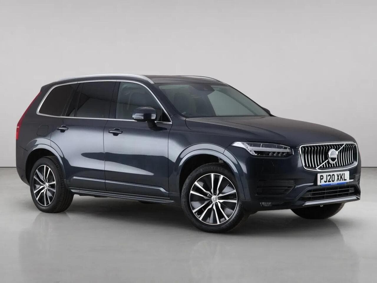 Volvo XC90 - Volvo XC90 2.0 B5 MHEV Momentum Auto 4WD Euro 6 (s/s) 5dr