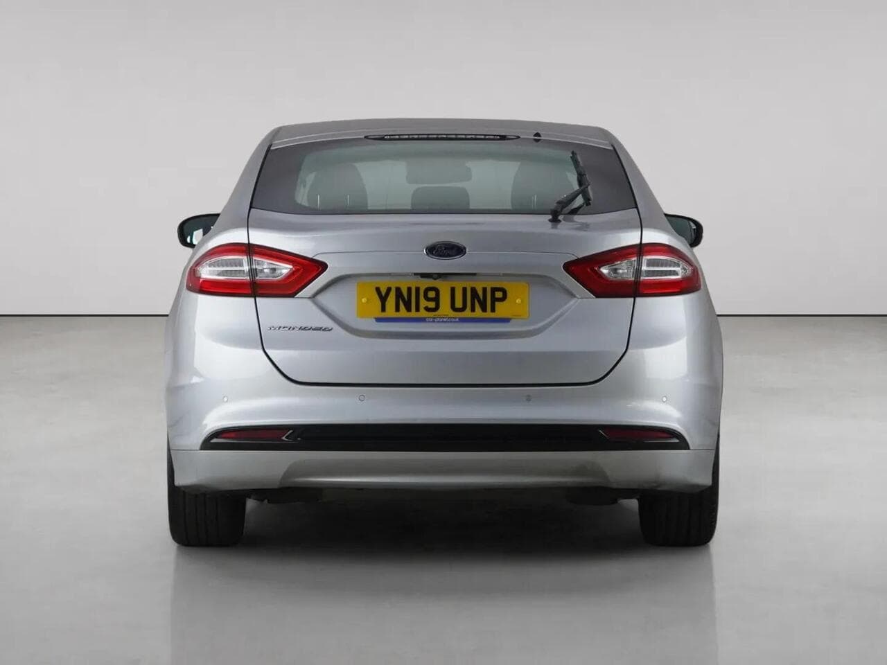 Ford Mondeo thumbnail Rear