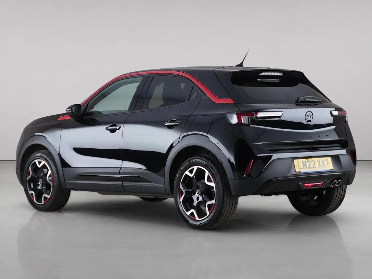 Vauxhall Mokka thumbnail Rear Left