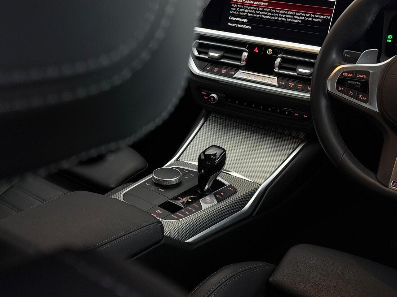BMW 3 Series thumbnail Interior Front