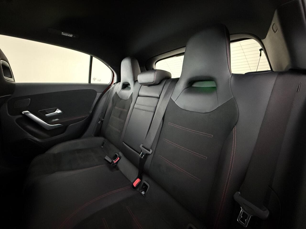 Mercedes-Benz A Class thumbnail Seats Rear